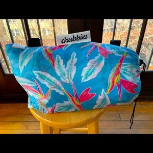 Chubbies The Body Lounger chair